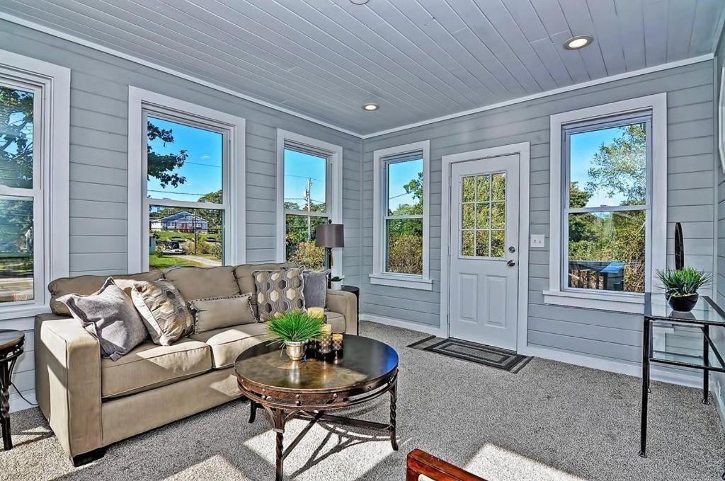 Charming Cottage Historic Falmouth Cape Cod Near Beach And Downtown 2Br 1Bath Deck Екстер'єр фото