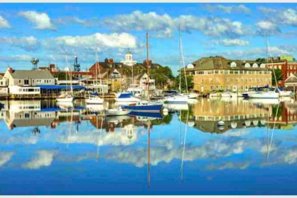 Charming Cottage Historic Falmouth Cape Cod Near Beach And Downtown 2Br 1Bath Deck Екстер'єр фото