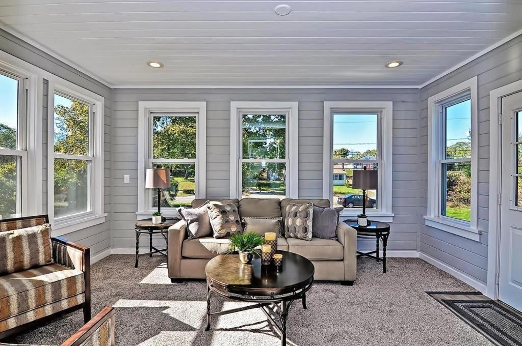Charming Cottage Historic Falmouth Cape Cod Near Beach And Downtown 2Br 1Bath Deck Екстер'єр фото