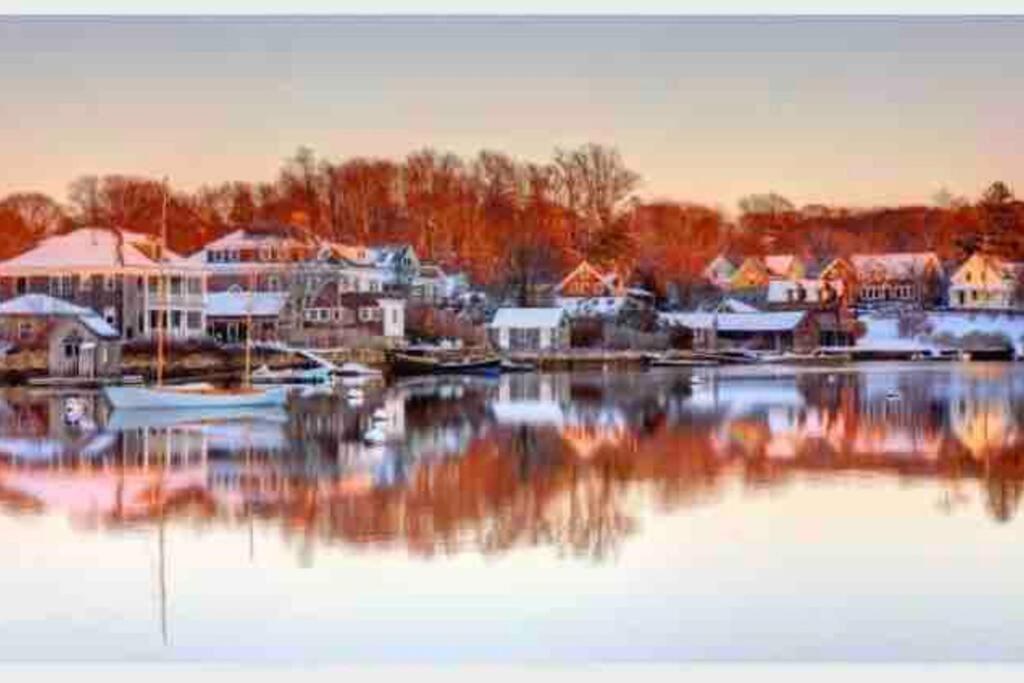 Charming Cottage Historic Falmouth Cape Cod Near Beach And Downtown 2Br 1Bath Deck Екстер'єр фото